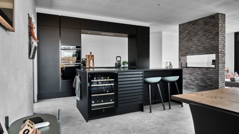 Elegant, mørkt og gennemført