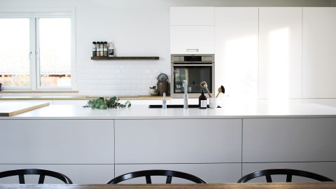 SKARPT OG MINIMALISTISK