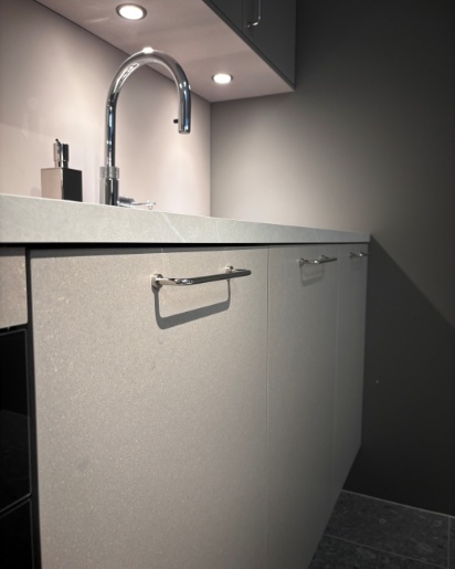 Infinity sky udstillingskøkken fra Svane Køkkenet