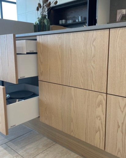 Notes gold & New Tradition køkken fra Svane Køkkenet