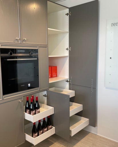 Notes gold & New Tradition køkken fra Svane Køkkenet