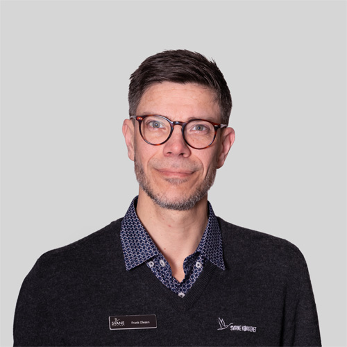 Frank Olesen  property=