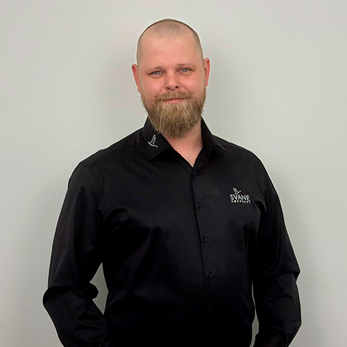 Ronnie Wahl Bagger property=