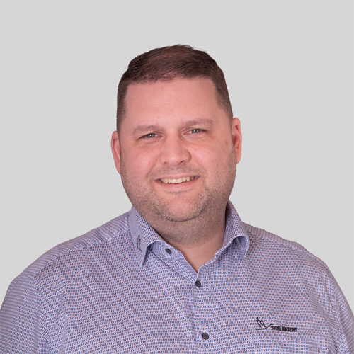 Dennis Svendlund property=